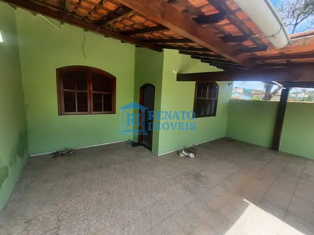 Casa 2 quartos e 1 banheiro, para alugar, no bairro Centro em Maricá