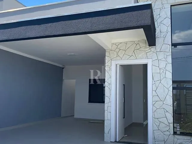 Casa 2 quartos e 2 banheiros, à venda, no bairro Areias em Tijucas