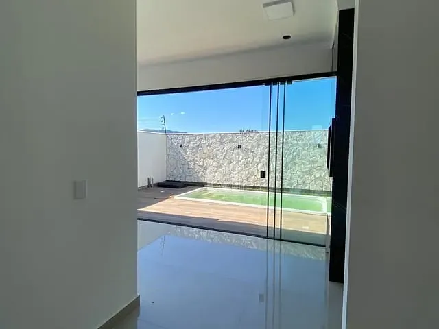 Casa 2 quartos e 2 banheiros, à venda, no bairro Areias em Tijucas