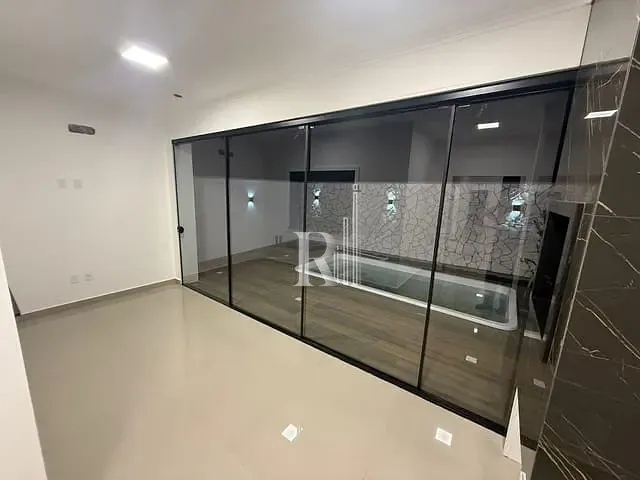 Casa 2 quartos e 2 banheiros, à venda, no bairro Areias em Tijucas