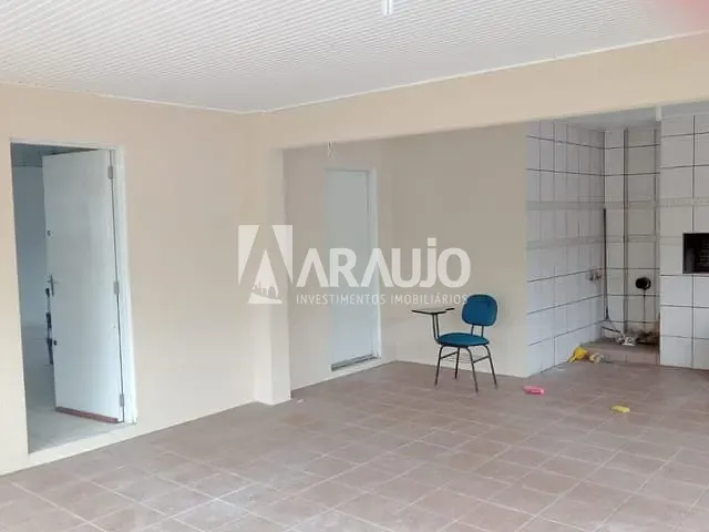 Casa com 1056m² 3 quartos e 3 banheiros, à venda, no bairro Centro em Navegantes
