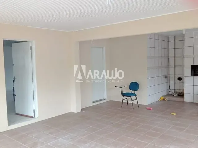 Casa com 1056m² 3 quartos e 3 banheiros, à venda, no bairro Centro em Navegantes