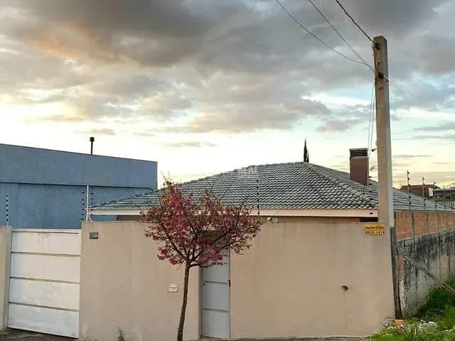 Casa com 480m² 3 quartos e 2 banheiros, à venda, no bairro Morro Alto em Guarapuava