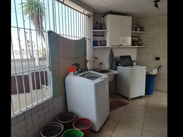 Casa com 174m² 2 quartos e 1 banheiro, à venda, no bairro Santa Maria em Santo André