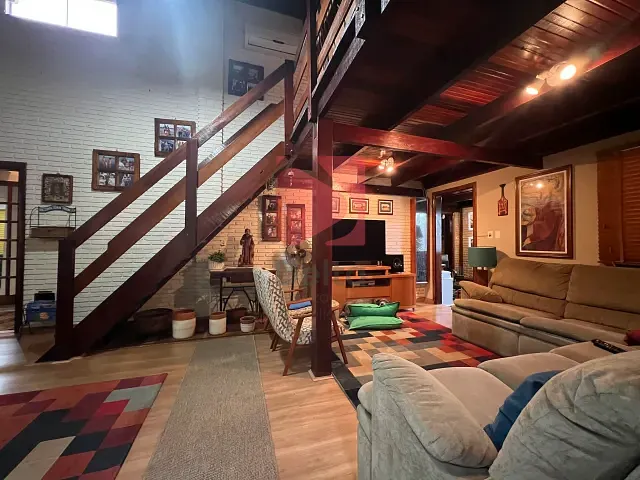 Casa 3 quartos e 1 banheiro, à venda, no bairro Jardim Elite em Pirassununga