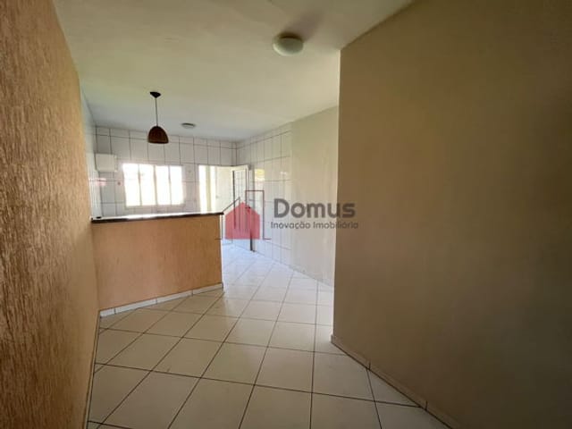 Casa com 200m², à venda, no bairro Jardim Santa Cecília em Pindamonhangaba