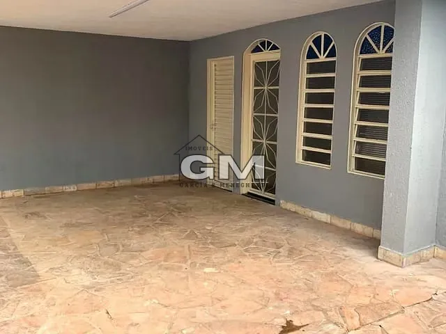 Casa com 176m² 3 quartos e 2 banheiros, à venda, no bairro Vila Mariana em Ribeirão Preto