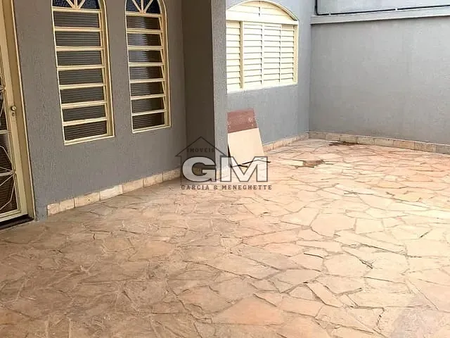 Casa com 176m² 3 quartos e 2 banheiros, à venda, no bairro Vila Mariana em Ribeirão Preto