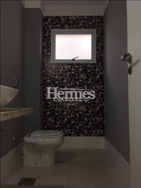 Casa, 3 quartos, 245 m² - Foto 33