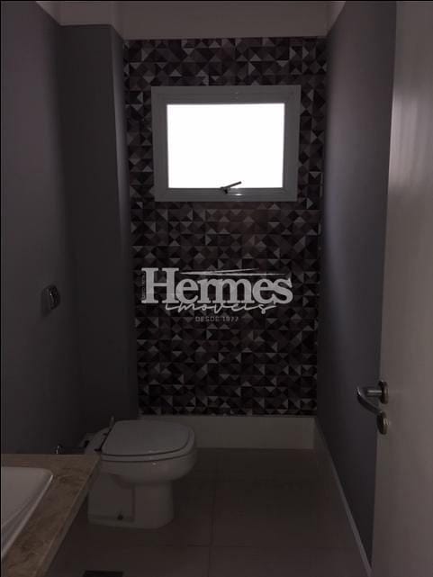 Casa, 3 quartos, 245 m² - Foto 35