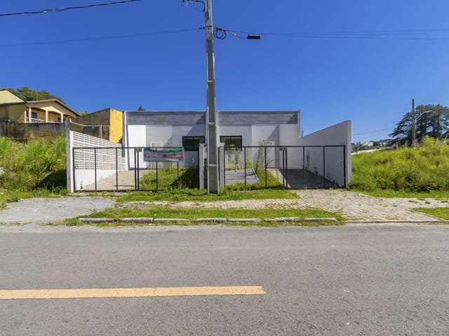 Casa com 142m² 3 quartos e 2 banheiros, à venda, no bairro Boa Vista em Curitiba