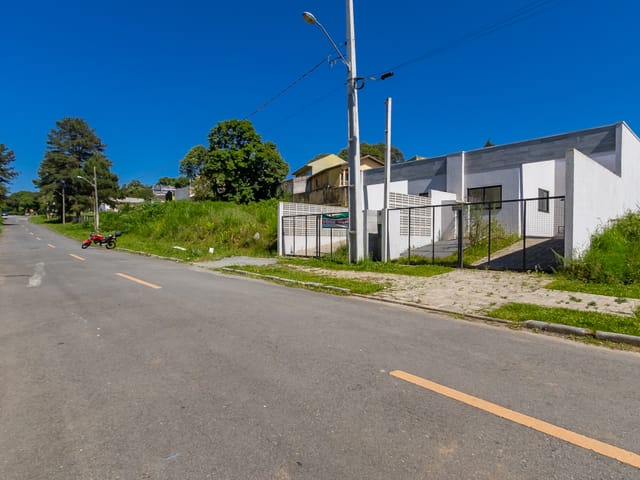 Casa com 142m² 3 quartos e 2 banheiros, à venda, no bairro Boa Vista em Curitiba