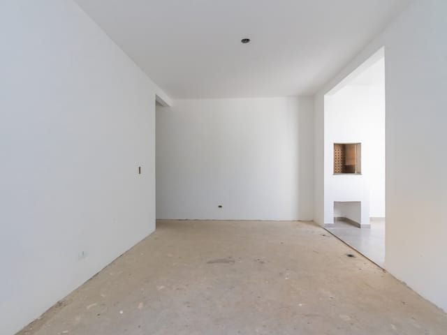 Casa com 142m² 3 quartos e 2 banheiros, à venda, no bairro Boa Vista em Curitiba