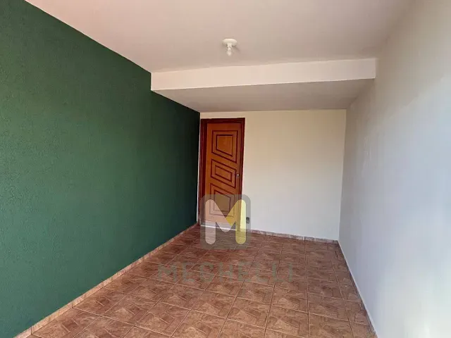 Sobrado com 200m² 3 quartos e 2 banheiros, para alugar, no bairro Dom Camilo em Serrana