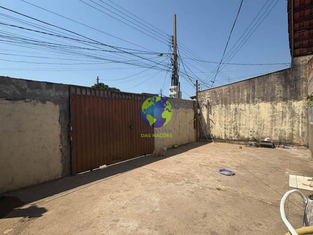 Casa com 200m² 2 quartos e 2 banheiros, à venda, no bairro Novo Paraíso em Cuiabá