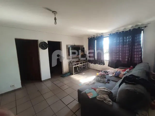 Casa 10 quartos e 5 banheiros, à venda, no bairro Jardim Maristela em São Paulo