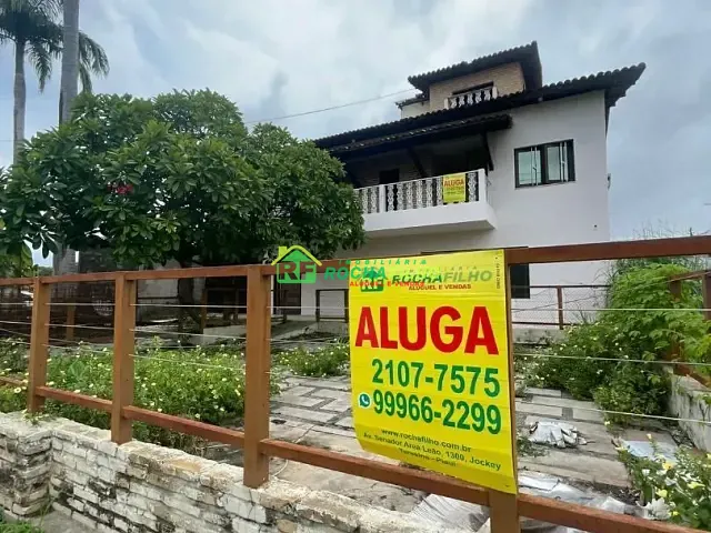 Casa com 500m² 4 quartos e 3 banheiros, para alugar, no bairro Horto em Teresina