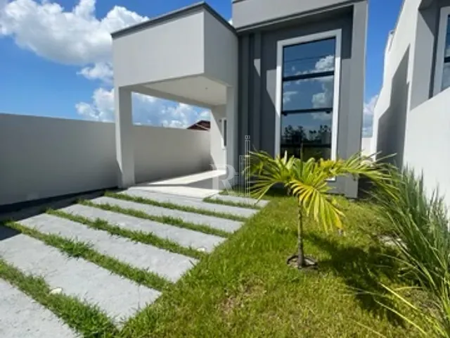 Casa 2 quartos e 1 banheiro, à venda, no bairro Areias em Tijucas