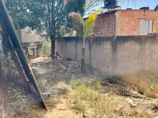 Casa 1 quarto e 1 banheiro, à venda, no bairro Tupi B em Belo Horizonte