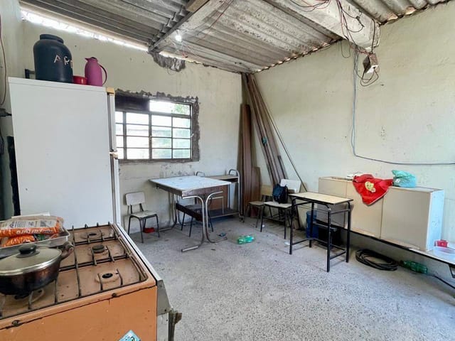 Casa 1 quarto e 1 banheiro, à venda, no bairro Tupi B em Belo Horizonte