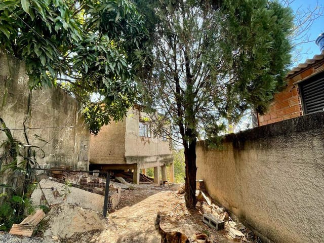 Casa 1 quarto e 1 banheiro, à venda, no bairro Tupi B em Belo Horizonte