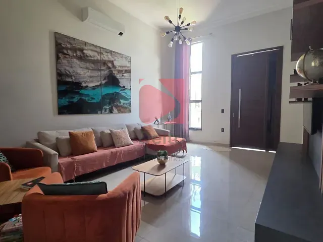 Casa 3 quartos e 4 banheiros, à venda, no bairro Residencial do Lago em Pirassununga