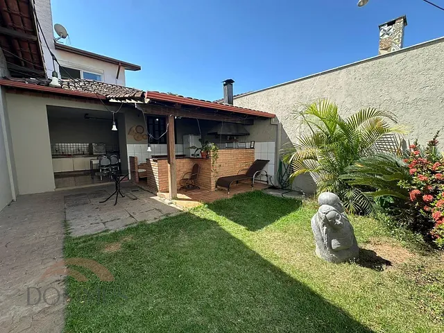 Casa com 312m² 3 quartos e 3 banheiros, à venda, no bairro Cariru em Ipatinga