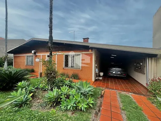Casa com 1002m² 3 quartos e 2 banheiros, à venda, no bairro Centro em Rolândia