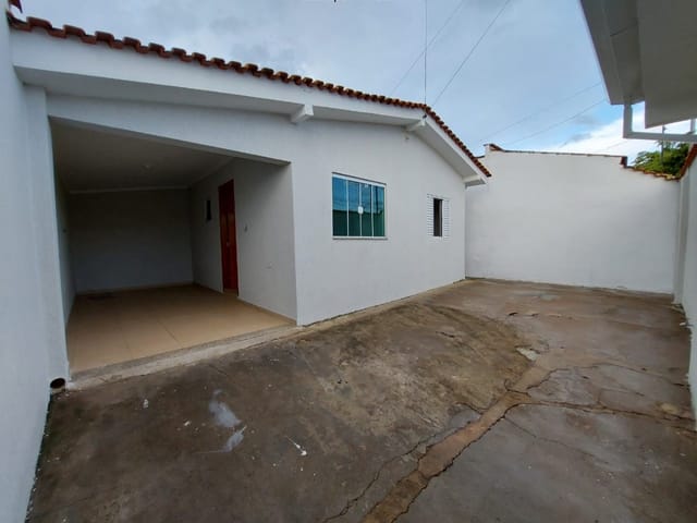 Foto do Casa - Casa residencial para Locação
Parque dos Municípios I, Guaxupé
2 dormitórios, 1 sala, 1 vaga
100,00 m² construída | Guaxupé Imóveis Ltda