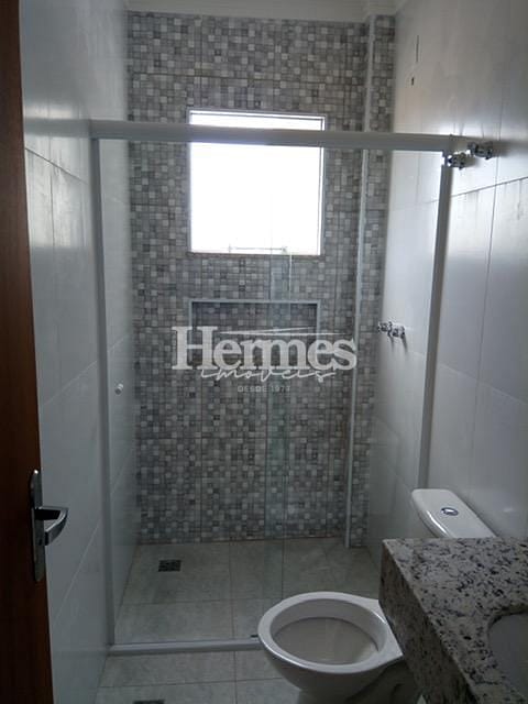 Casa à venda com 2 quartos, 115m² - Foto 9