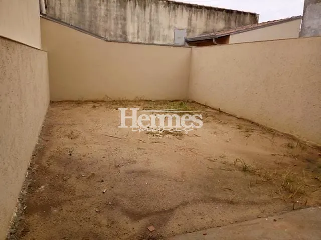 Casa com 125m² 2 quartos e 3 banheiros, à venda, no bairro Parque Bom Retiro em Paulínia