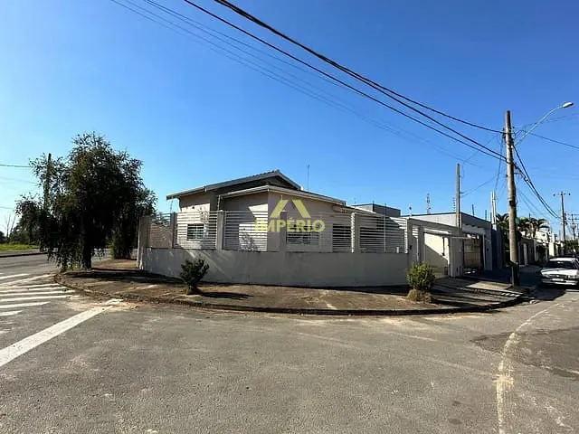 Casa com 256m² 3 quartos e 2 banheiros, à venda, no bairro Jardim Bela Vista em Indaiatuba