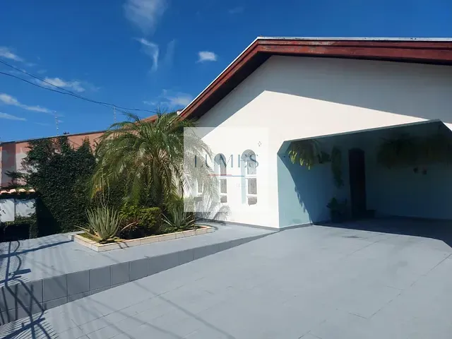 Casa 3 quartos e 1 banheiro, à venda, no bairro Cidade Jardim II em Americana