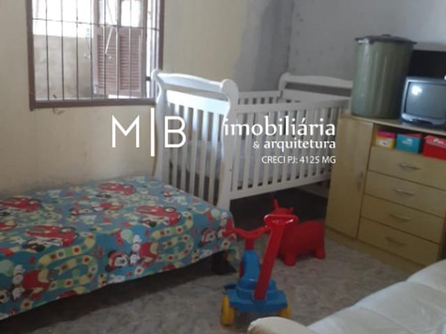 Casa 2 quartos e 1 banheiro, à venda, no bairro CARIJÓS em CATAGUASES