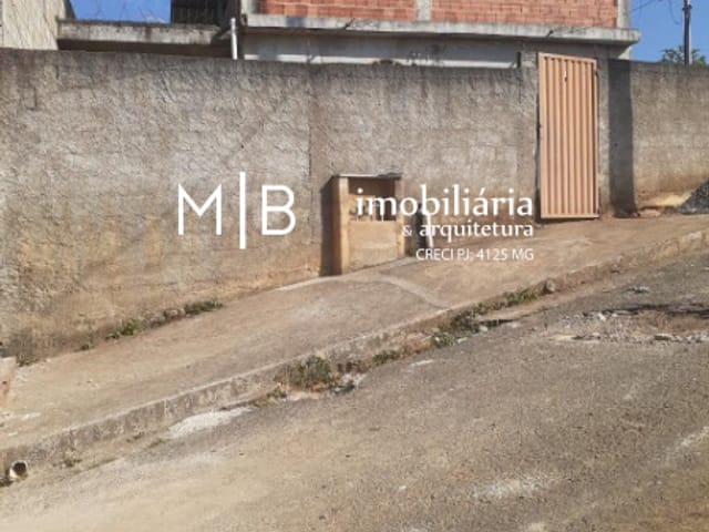 Casa 2 quartos e 1 banheiro, à venda, no bairro CARIJÓS em CATAGUASES