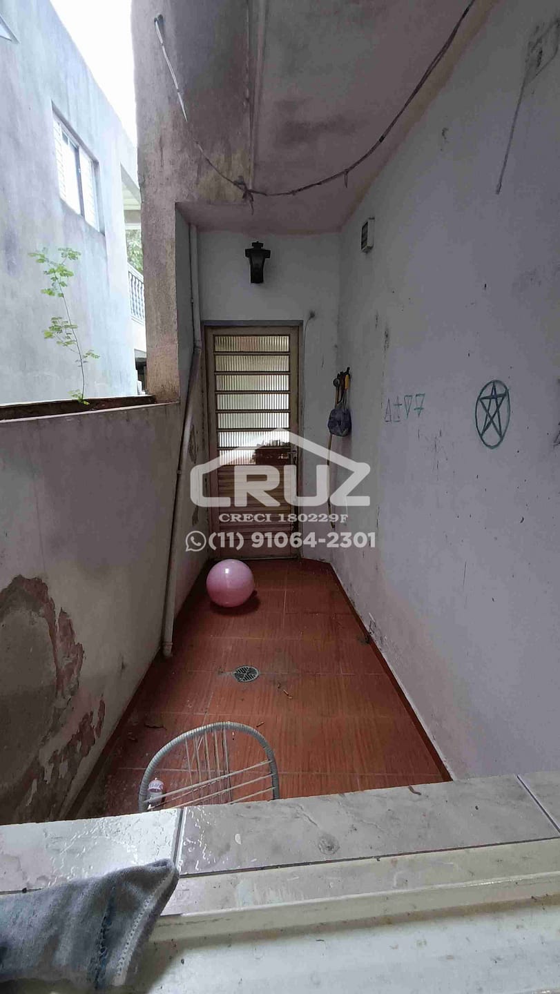 Casa à venda com 2 quartos, 250m² - Foto 10