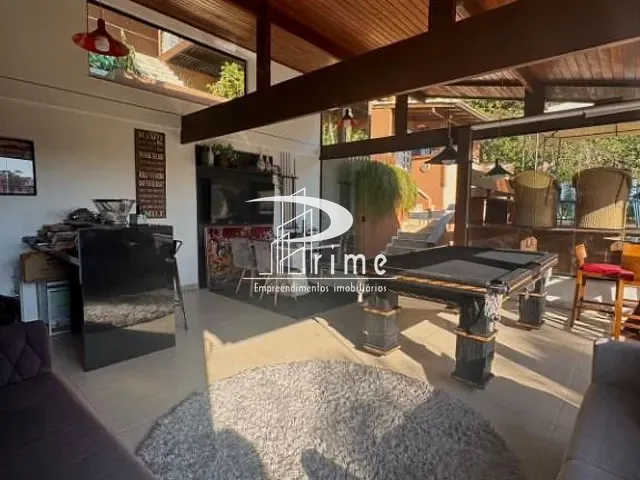 Casa com 500m² 4 quartos e 5 banheiros, à venda, no bairro Vila Progresso em Niterói