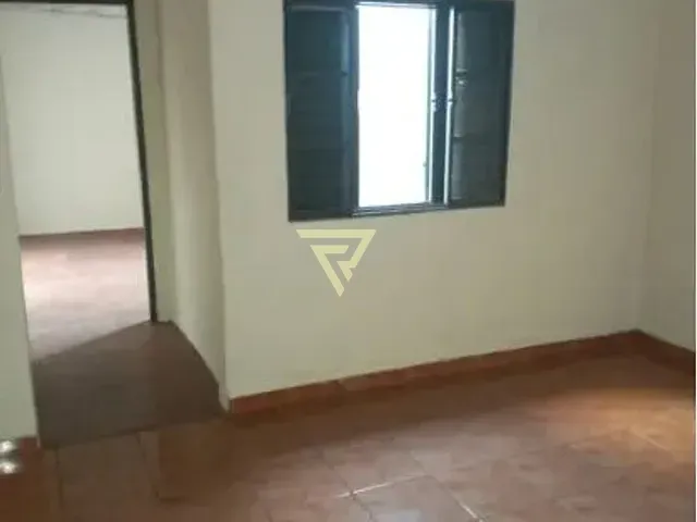 Casa com 176m² 2 quartos e 1 banheiro, à venda, no bairro Campos Elíseos em Ribeirão Preto
