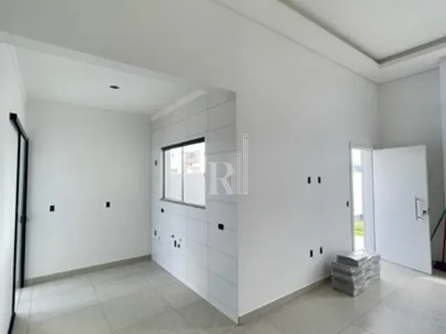 Casa 3 quartos e 1 banheiro, à venda, no bairro Areias em Tijucas