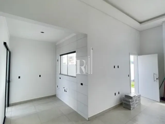 Casa 3 quartos e 1 banheiro, à venda, no bairro Areias em Tijucas