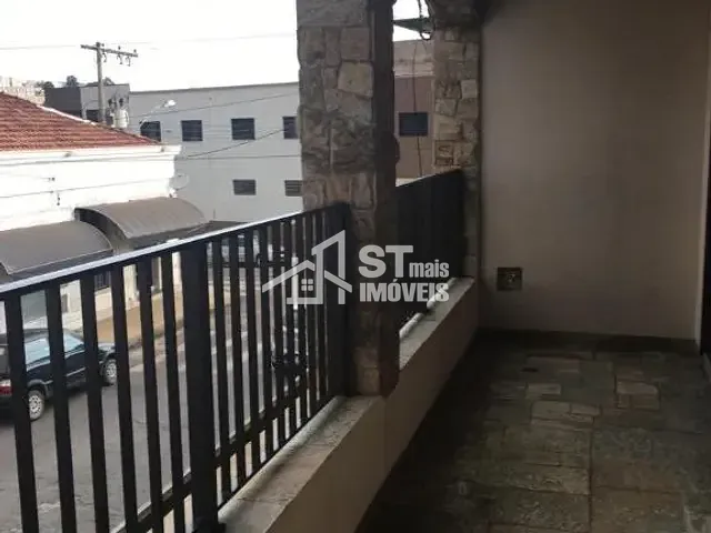 Casa com 197m² 4 quartos e 1 banheiro, para alugar, no bairro Centro em Andradas
