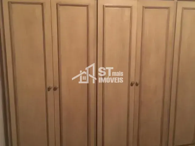 Casa com 197m² 4 quartos e 1 banheiro, para alugar, no bairro Centro em Andradas