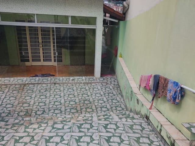 Casa com 302m² 2 quartos e 2 banheiros, à venda, no bairro Agenor em Extrema