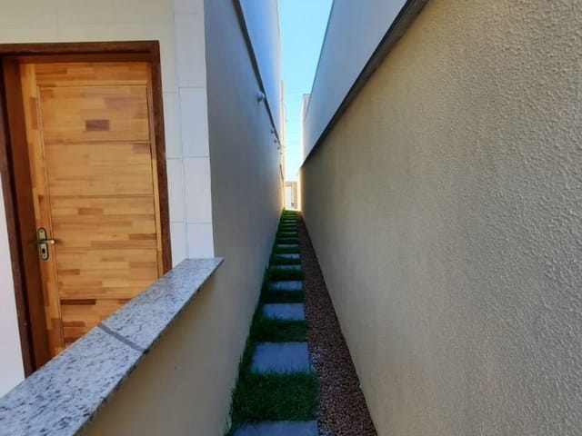 Casa com 135m² 3 quartos e 2 banheiros, à venda, no bairro Lagoa em Macaé