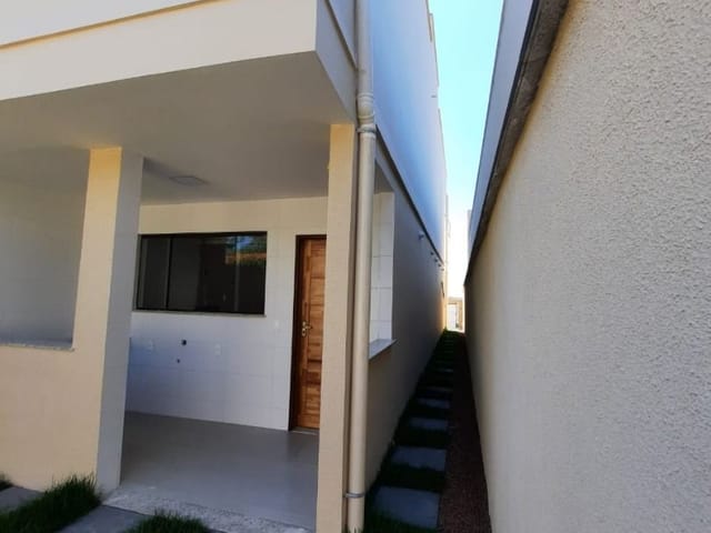Casa com 135m² 3 quartos e 2 banheiros, à venda, no bairro Lagoa em Macaé