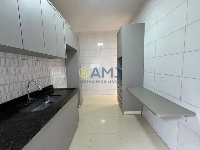 Casa com 181m² 3 quartos e 2 banheiros, à venda, no bairro Residencial Portinari em Goiânia
