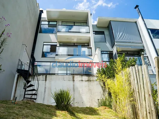 Casa com 354m² 3 quartos e 3 banheiros, à venda, no bairro Jardim Belvedere em Volta Redonda