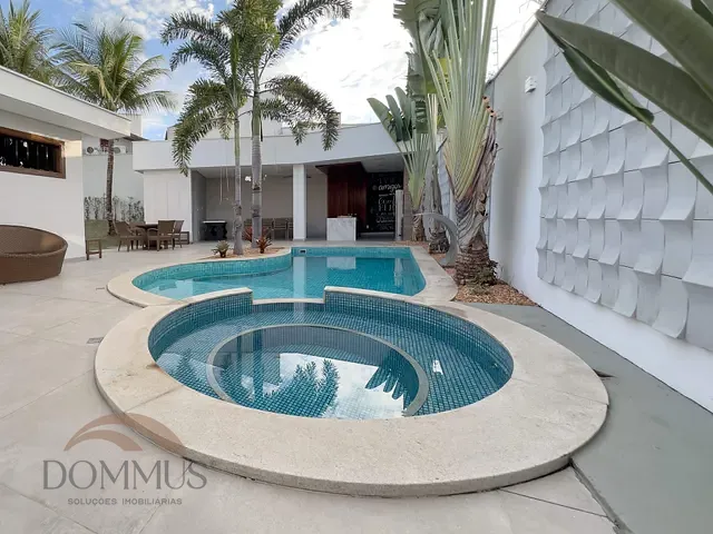 Casa com 356m² 4 quartos e 4 banheiros, à venda, no bairro Castelo em Ipatinga