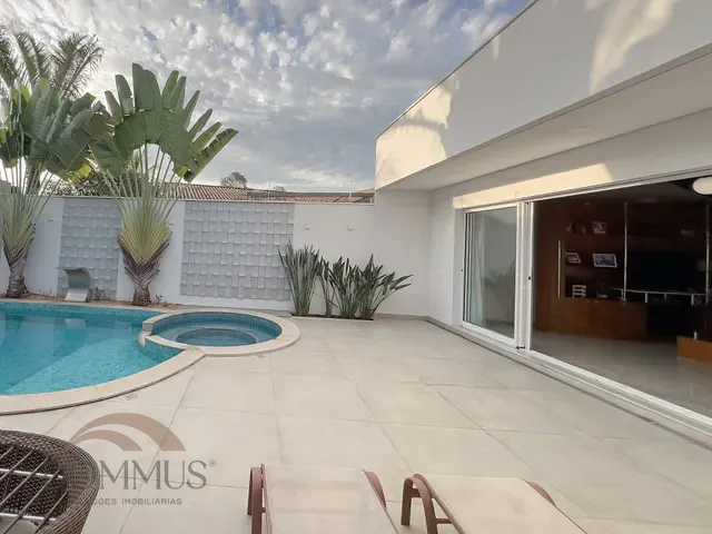 Casa com 356m² 4 quartos e 4 banheiros, à venda, no bairro Castelo em Ipatinga