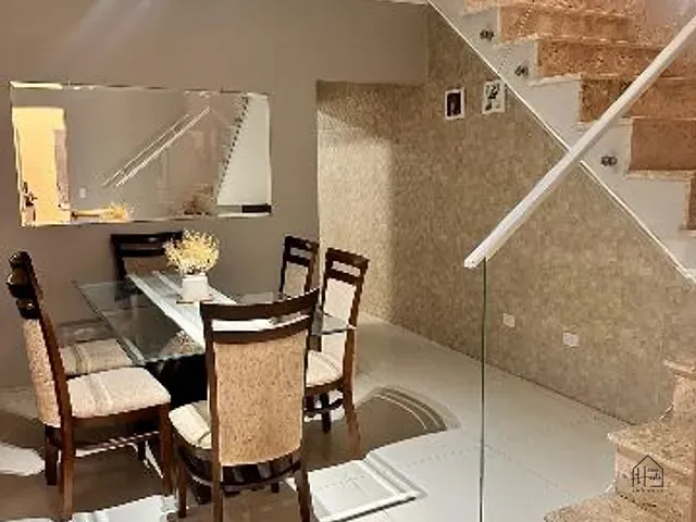 Casa com 200m² 3 quartos e 2 banheiros, à venda, no bairro Parque Alexandre em Cotia